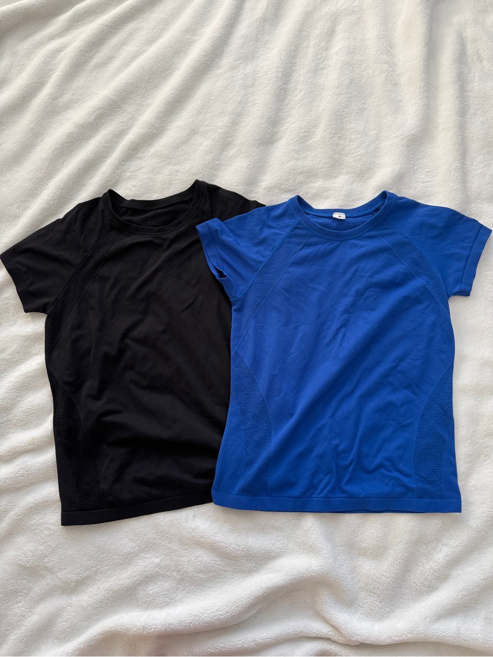 Kids Large DSG Active Short-Sleeve Tee - Black & Royal Blue